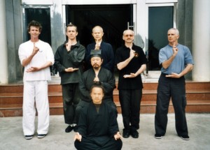 4 disciples européens avec YOU